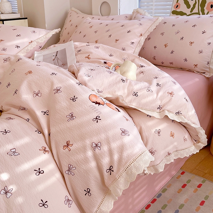 91家纺网 家纺一手货源 找家纺 （总）雨彤家纺 2025新款A类高克重云感皱皱双层纱全棉镂空花边款法式四件套-床拍图