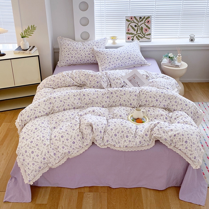 91家纺网 家纺一手货源 找家纺 雨彤家纺 2025新款A类高克重云感皱皱双层纱全棉镂空花边款法式四件套-床拍图 惜花芷