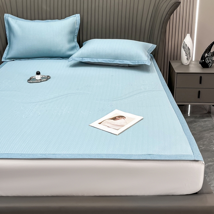 91家纺网 家纺一手货源 找家纺 瑞兴纺 2025新款高分子PE软凉席绣花款床单款 床单款-五朵金花-蓝