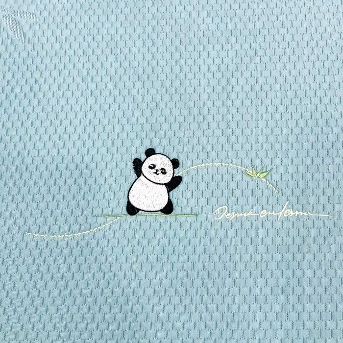 91家纺网 家纺一手货源 找家纺 瑞兴纺 2025新款高分子PE软凉席绣花款床单款 绣花床单款-竹林熊猫-蓝