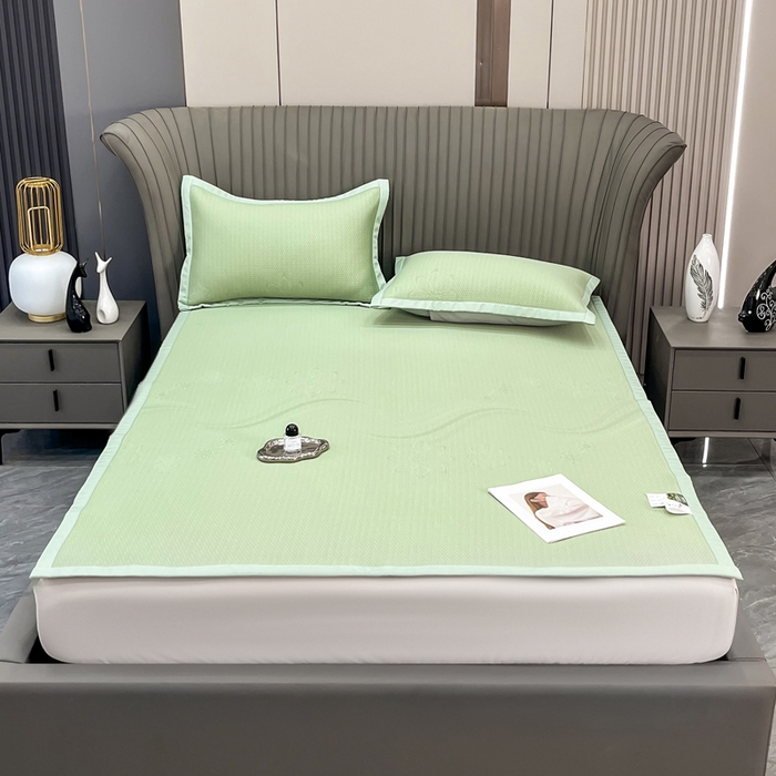 91家纺网 家纺一手货源 找家纺 （总）瑞兴纺 2025新款高分子PE软凉席绣花款床单款