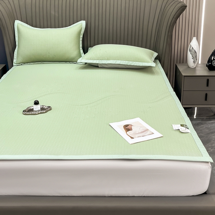 91家纺网 家纺一手货源 找家纺 瑞兴纺 2025新款高分子PE软凉席绣花款床单款 床单款-五朵金花-绿