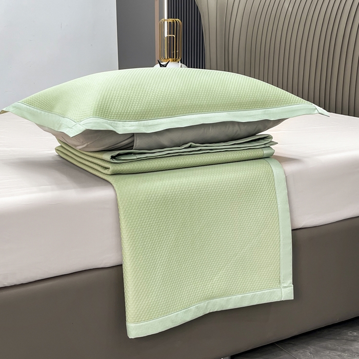 91家纺网 家纺一手货源 找家纺 瑞兴纺 2025新款高分子PE软凉席绣花款床单款 床单款-华夫格-绿