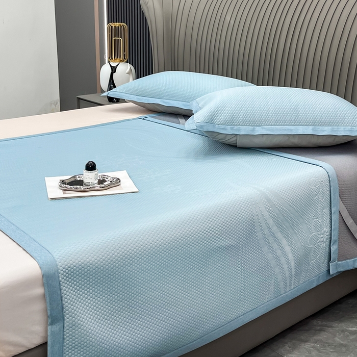 91家纺网 家纺一手货源 找家纺 瑞兴纺 2025新款高分子PE软凉席绣花款床单款 床单款-五朵金花-蓝