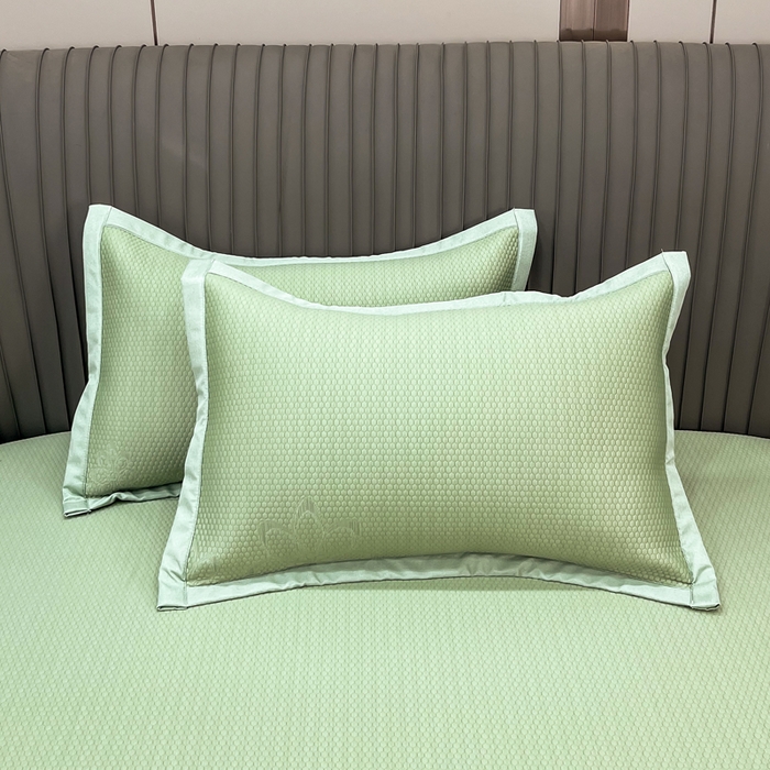 91家纺网 家纺一手货源 找家纺 瑞兴纺 2025新款高分子PE软凉席绣花款床单款 床单款-五朵金花-绿