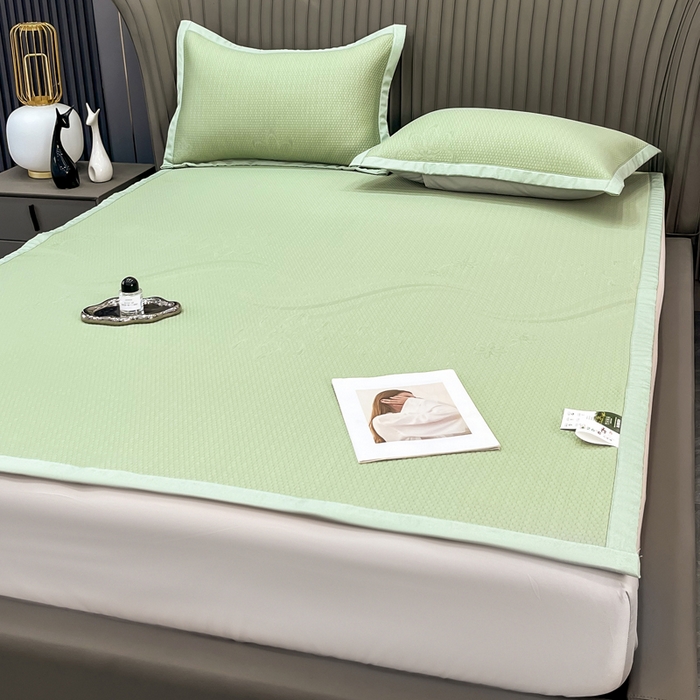 91家纺网 家纺一手货源 找家纺 瑞兴纺 2025新款高分子PE软凉席绣花款床单款 床单款-五朵金花-绿