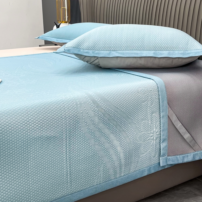 91家纺网 家纺一手货源 找家纺 瑞兴纺 2025新款高分子PE软凉席绣花款床单款 床单款-五朵金花-蓝