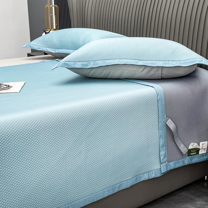 91家纺网 家纺一手货源 找家纺 瑞兴纺 2025新款高分子PE软凉席绣花款床单款 床单款-华夫格-蓝