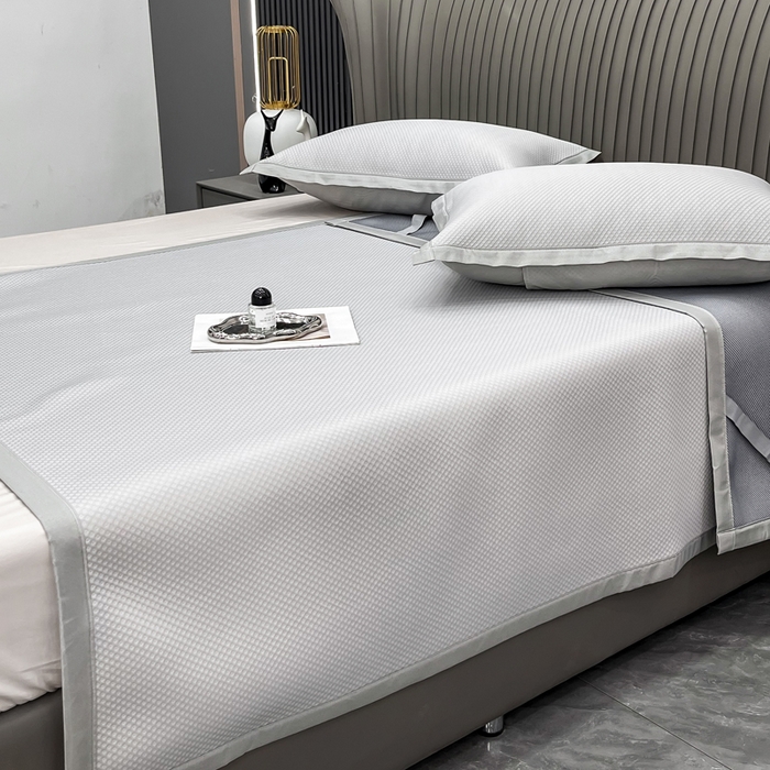 91家纺网 家纺一手货源 找家纺 瑞兴纺 2025新款高分子PE软凉席绣花款床单款 床单款-华夫格-灰