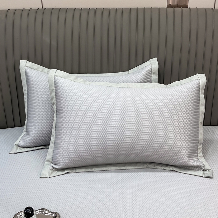 91家纺网 家纺一手货源 找家纺 瑞兴纺 2025新款高分子PE软凉席绣花款床单款 床单款-五朵金花-灰