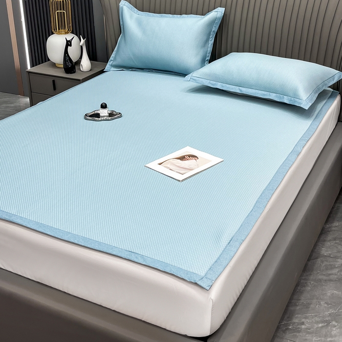 91家纺网 家纺一手货源 找家纺 瑞兴纺 2025新款高分子PE软凉席绣花款床单款 床单款-华夫格-蓝