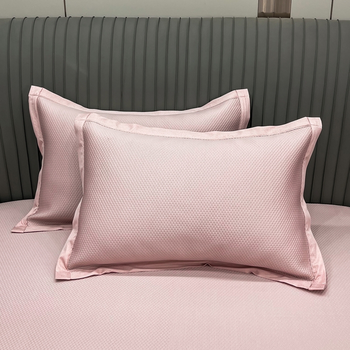 91家纺网 家纺一手货源 找家纺 瑞兴纺 2025新款高分子PE软凉席绣花款床单款 床单款-华夫格-粉