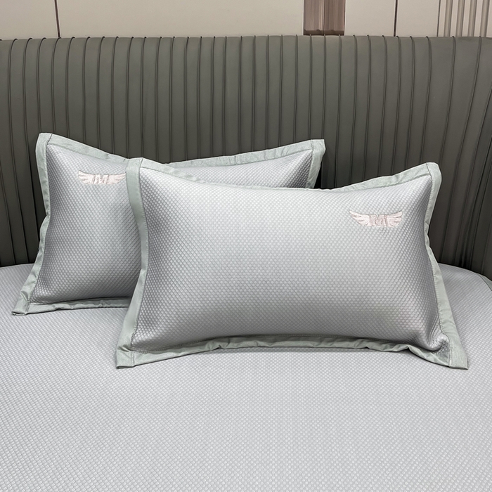 91家纺网 家纺一手货源 找家纺 瑞兴纺 2025新款高分子PE软凉席绣花款床单款 绣花床单款-格调-灰