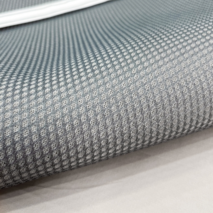 91家纺网 家纺一手货源 找家纺 瑞兴纺 2025新款高分子PE软凉席绣花款床单款 床单款-路易威-蓝