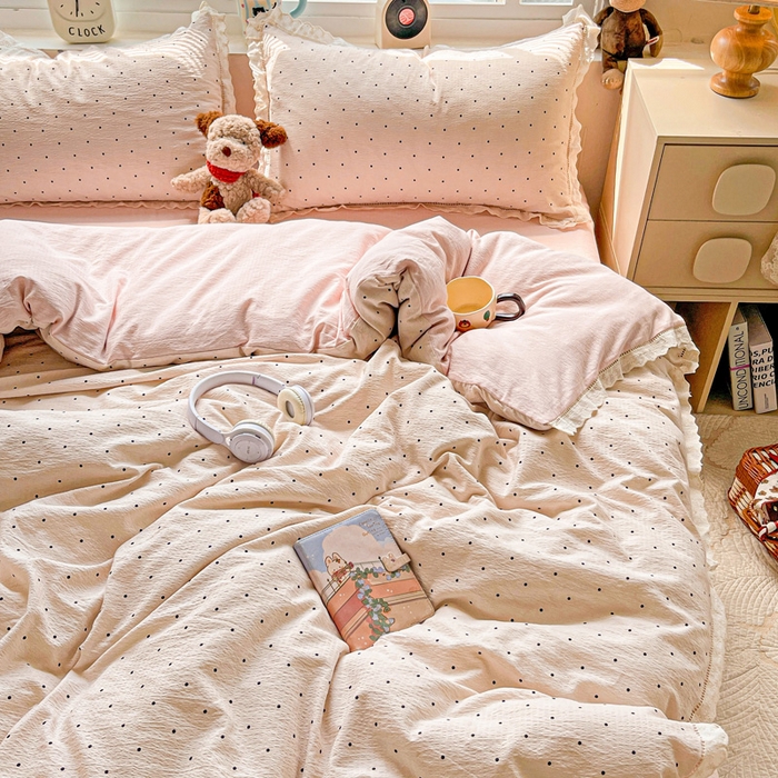 91家纺网 家纺一手货源 找家纺 仟网汇 2025新款云感皱皱双层纱全棉花边四件套 初恋