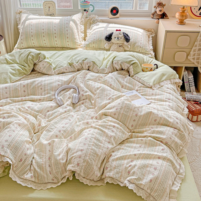 91家纺网 家纺一手货源 找家纺 仟网汇 2025新款云感皱皱双层纱全棉花边四件套 白茶-绿