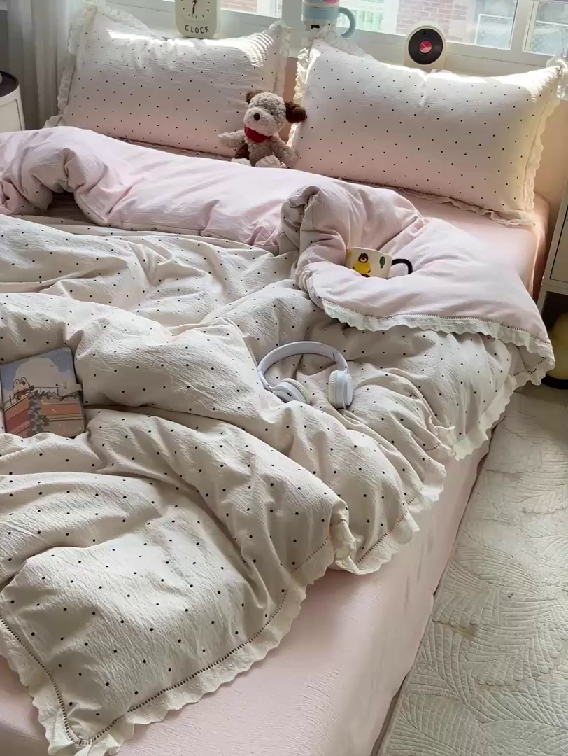 91家纺网 家纺一手货源 找家纺 仟网汇 2025新款云感皱皱双层纱全棉花边四件套 初恋