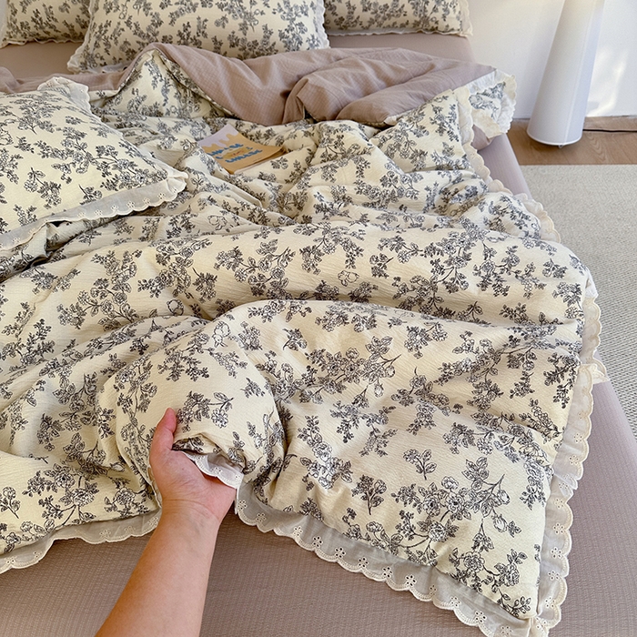 91家纺网 家纺一手货源 找家纺 （总）斯卡诺家纺 2025新款纯棉花边双层纱夏被四件套水洗棉夏被四件套
