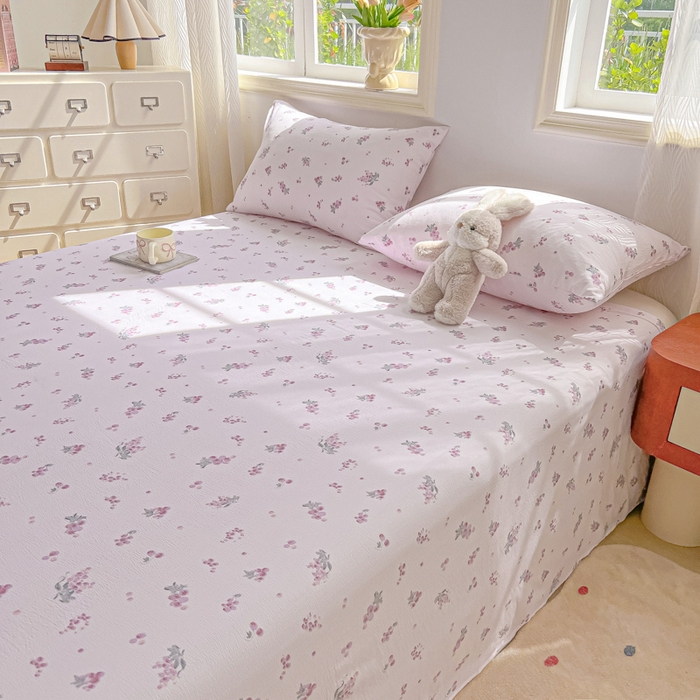 91家纺网 家纺一手货源 找家纺 罗亿家纺 2025新款云感双层纱碎花床单 葡萄七分甜