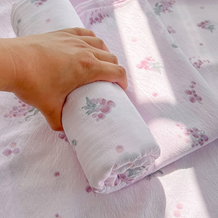 91家纺网 家纺一手货源 找家纺 罗亿家纺 2025新款云感双层纱碎花床单 葡萄七分甜