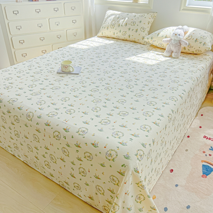 91家纺网 家纺一手货源 找家纺 罗亿家纺 2025新款云感双层纱碎花床单 兔子的欢喜