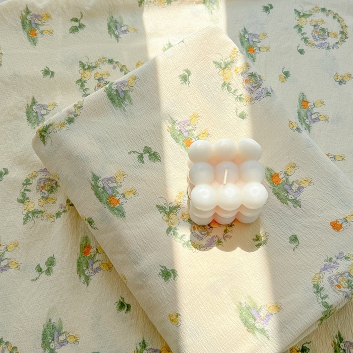 91家纺网 家纺一手货源 找家纺 罗亿家纺 2025新款云感双层纱碎花床单 兔子的欢喜