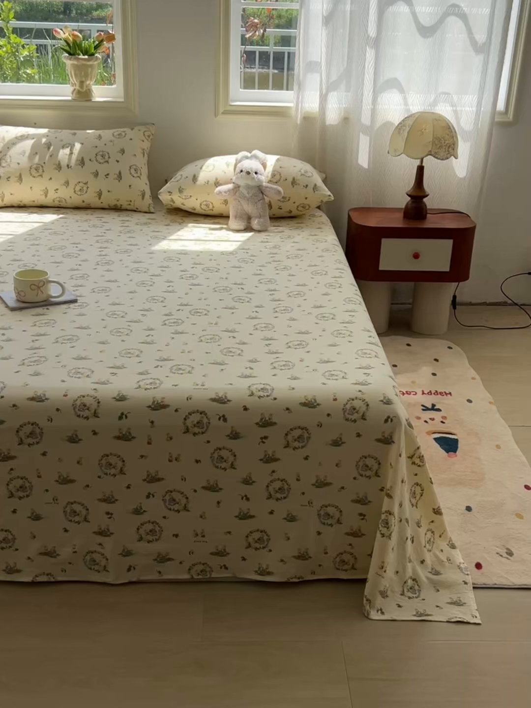 91家纺网 家纺一手货源 找家纺 罗亿家纺 2025新款云感双层纱碎花床单 兔子的欢喜