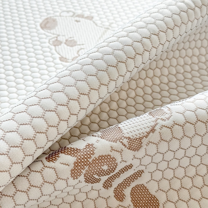 91家纺网 家纺一手货源 找家纺 水云缦 2025新款提花冰豆豆软席 卡皮巴拉-咖-条席款