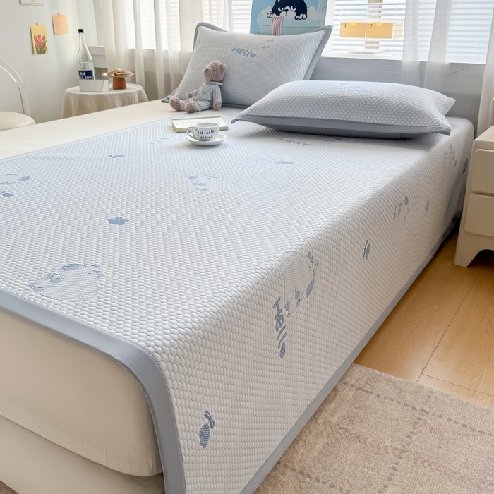 91家纺网 家纺一手货源 找家纺 水云缦 2025新款提花冰豆豆软席 卡皮巴拉-蓝-条席款