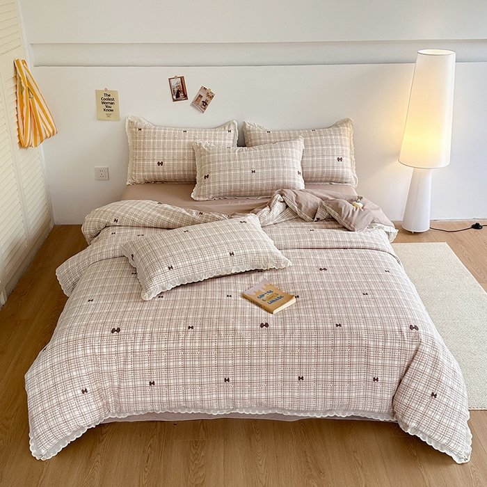 91家纺网 家纺一手货源 找家纺 斯卡诺家纺 2025新款纯棉花边双层纱四件套水洗棉四件套 蝶梦咖