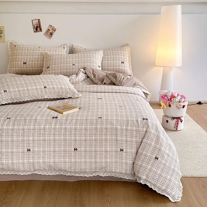 91家纺网 家纺一手货源 找家纺 斯卡诺家纺 2025新款纯棉花边双层纱四件套水洗棉四件套 蝶梦咖