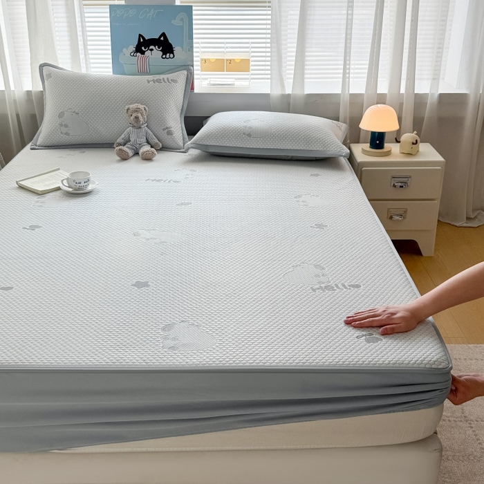 91家纺网 家纺一手货源 找家纺 水云缦 2025新款提花冰豆豆软席床笠款 卡皮巴拉-灰-床笠款