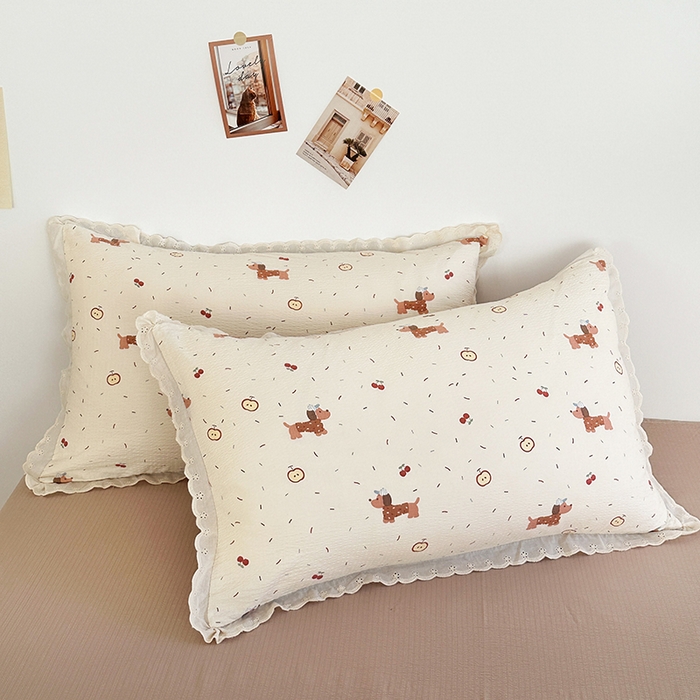 91家纺网 家纺一手货源 找家纺 斯卡诺家纺 2025新款纯棉花边双层纱四件套水洗棉四件套 腊肠狗