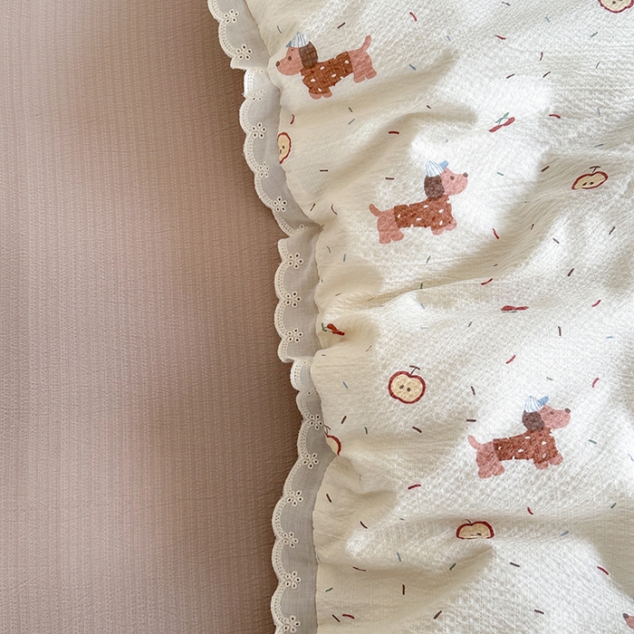 91家纺网 家纺一手货源 找家纺 斯卡诺家纺 2025新款纯棉花边双层纱四件套水洗棉四件套 腊肠狗