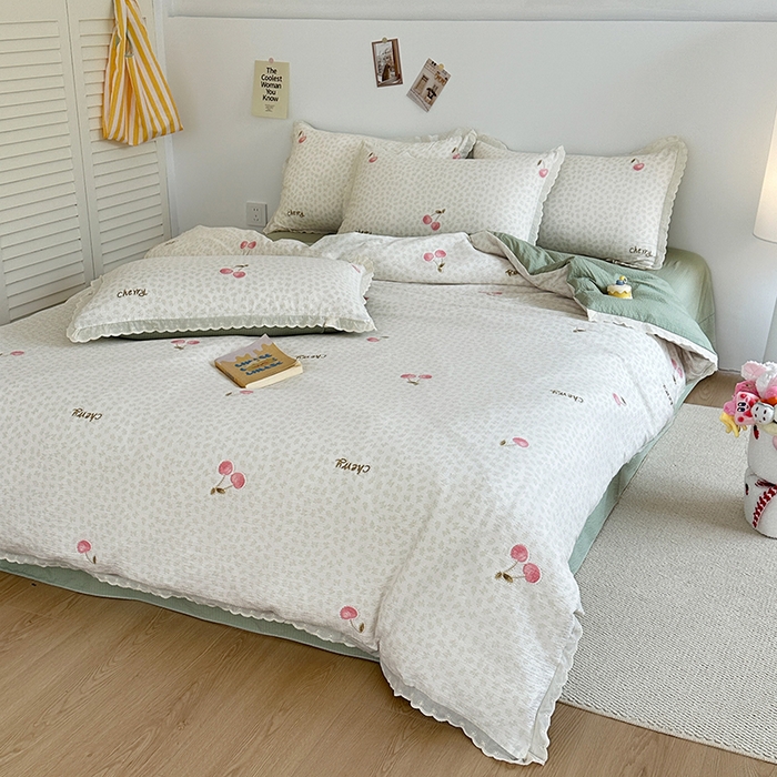 91家纺网 家纺一手货源 找家纺 斯卡诺家纺 2025新款纯棉花边双层纱四件套水洗棉四件套 逃之夭夭