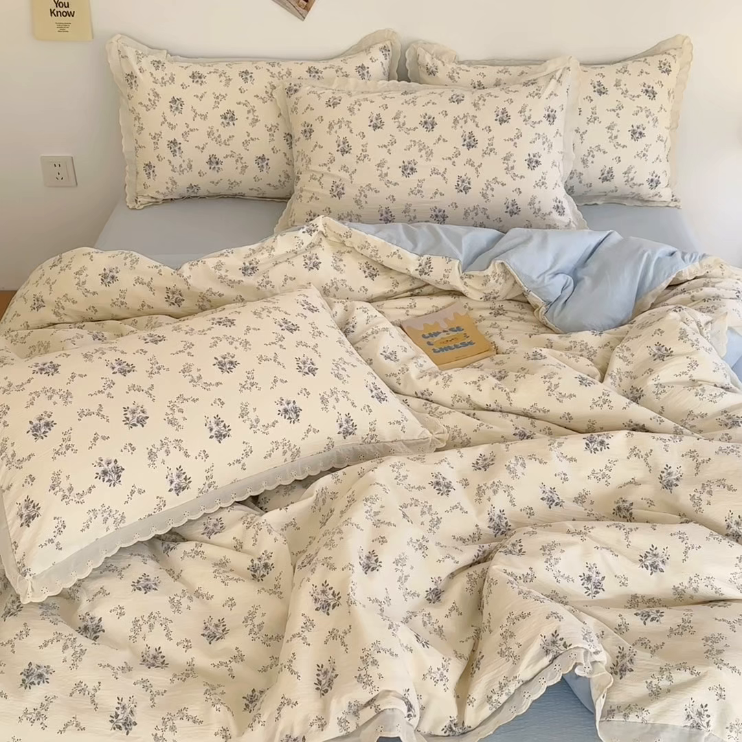 91家纺网 家纺一手货源 找家纺 斯卡诺家纺 2025新款纯棉花边双层纱四件套水洗棉四件套 雾里看花