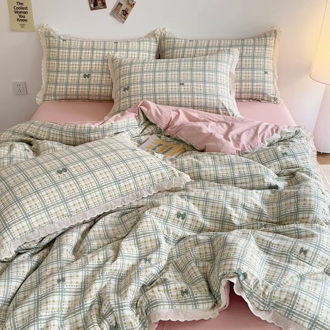 91家纺网 家纺一手货源 找家纺 斯卡诺家纺 2025新款纯棉花边双层纱夏被四件套水洗棉夏被四件套 蝶梦