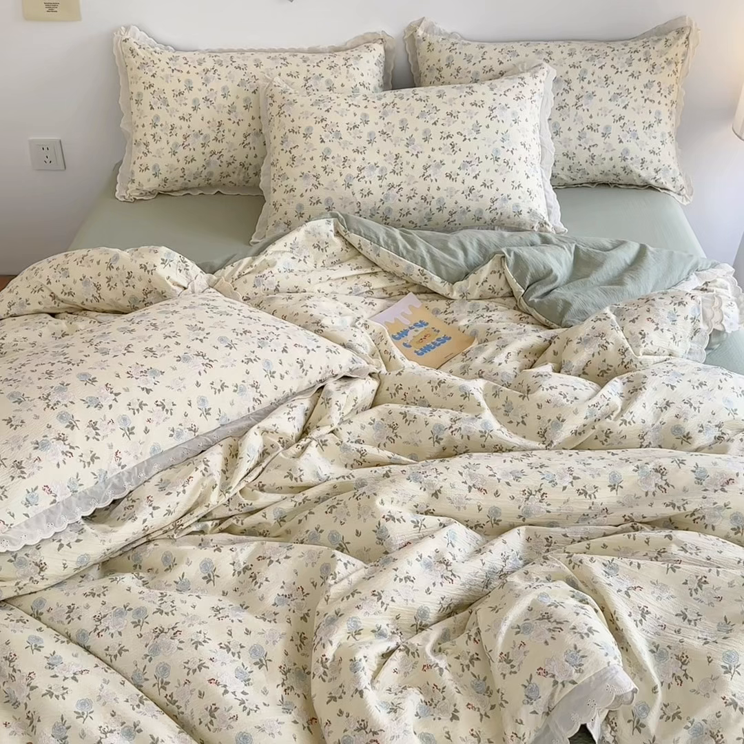 91家纺网 家纺一手货源 找家纺 斯卡诺家纺 2025新款纯棉花边双层纱夏被四件套水洗棉夏被四件套 蔷薇之恋