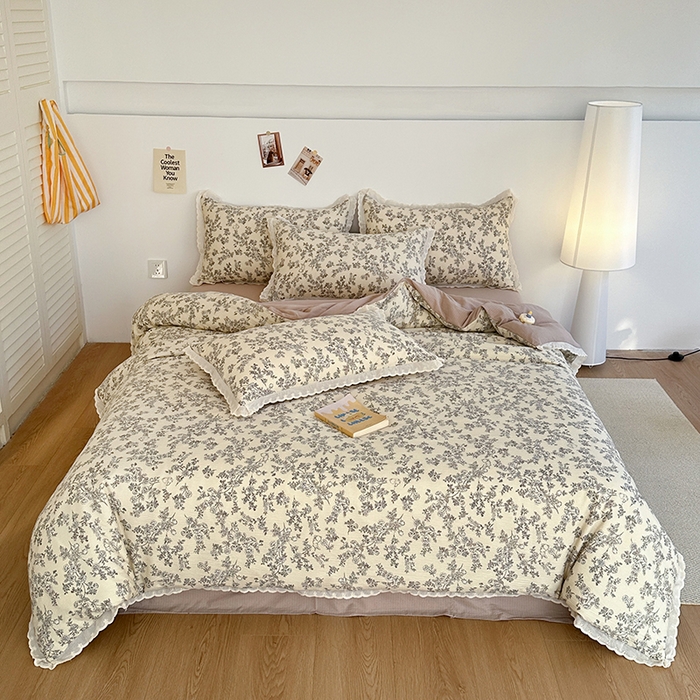 91家纺网 家纺一手货源 找家纺 斯卡诺家纺 2025新款纯棉花边双层纱夏被四件套水洗棉夏被四件套 洛可可