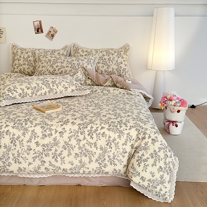 91家纺网 家纺一手货源 找家纺 斯卡诺家纺 2025新款纯棉花边双层纱夏被四件套水洗棉夏被四件套 洛可可