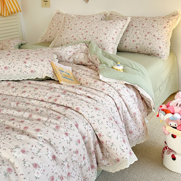 91家纺网 家纺一手货源 找家纺 斯卡诺家纺 2025新款纯棉花边双层纱夏被四件套水洗棉夏被四件套 蔷薇