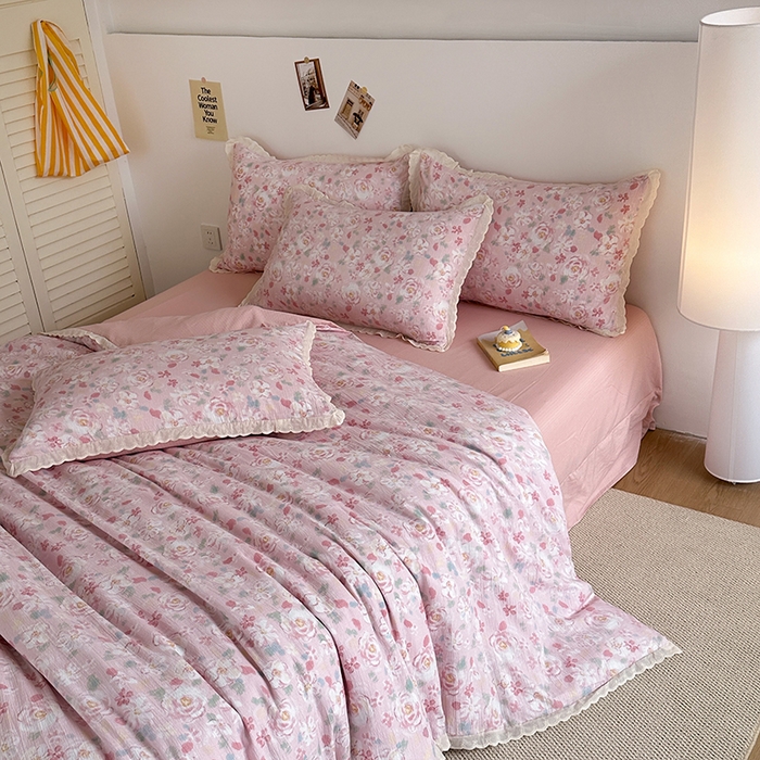 91家纺网 家纺一手货源 找家纺 斯卡诺家纺 2025新款纯棉花边双层纱夏被四件套水洗棉夏被四件套 十里桃花