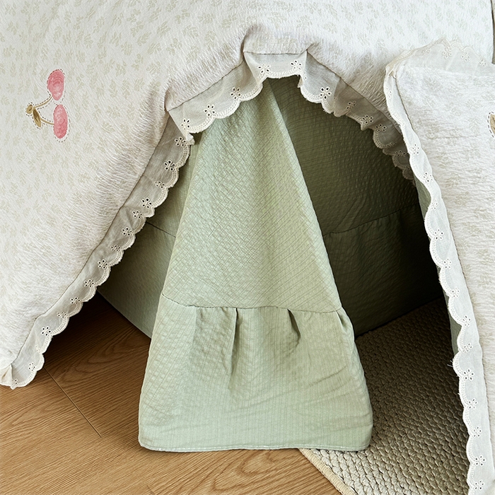 91家纺网 家纺一手货源 找家纺 斯卡诺家纺 2025新款纯棉花边双层纱夏被四件套水洗棉夏被四件套 逃之夭夭