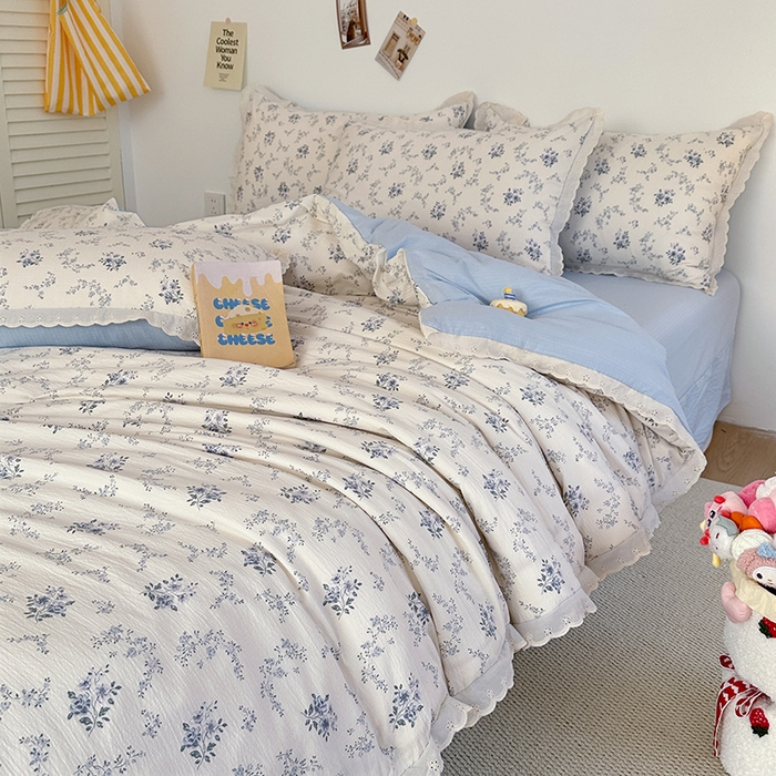 91家纺网 家纺一手货源 找家纺 斯卡诺家纺 2025新款纯棉花边双层纱夏被四件套水洗棉夏被四件套 雾里看花