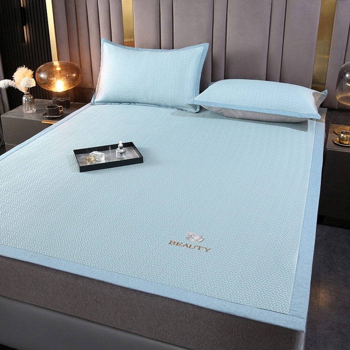 91家纺网 家纺一手货源 找家纺 青雅席业 2025新款纯色PE高分子凉席席子 宾利蓝