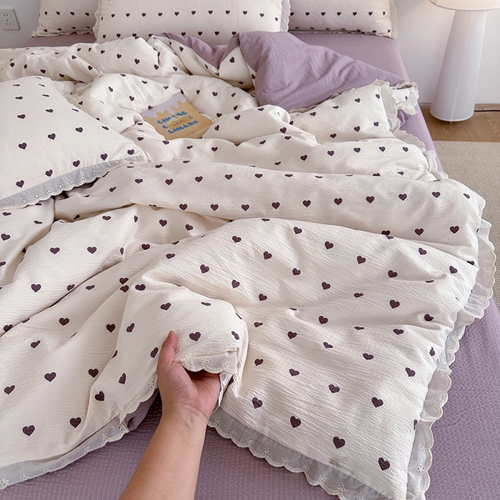 91家纺网 家纺一手货源 找家纺 斯卡诺家纺 2025新款纯棉花边双层纱夏被四件套水洗棉夏被四件套 紫爱心