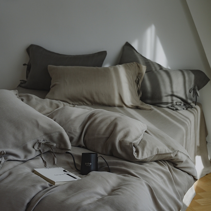 91家纺网 家纺一手货源 找家纺 简纯主义 2025春夏新款60S进口兰精天丝日系系绳四件套--山本 山本-苦茶