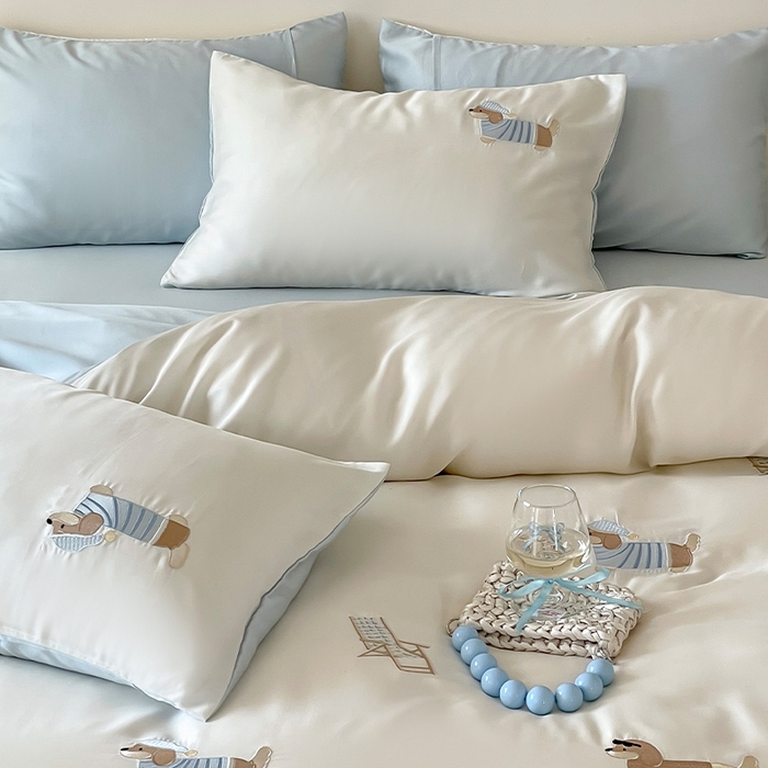 91家纺网 家纺一手货源 找家纺 圆岛家纺 2025新款60S萌宠系列四件套 度假小狗