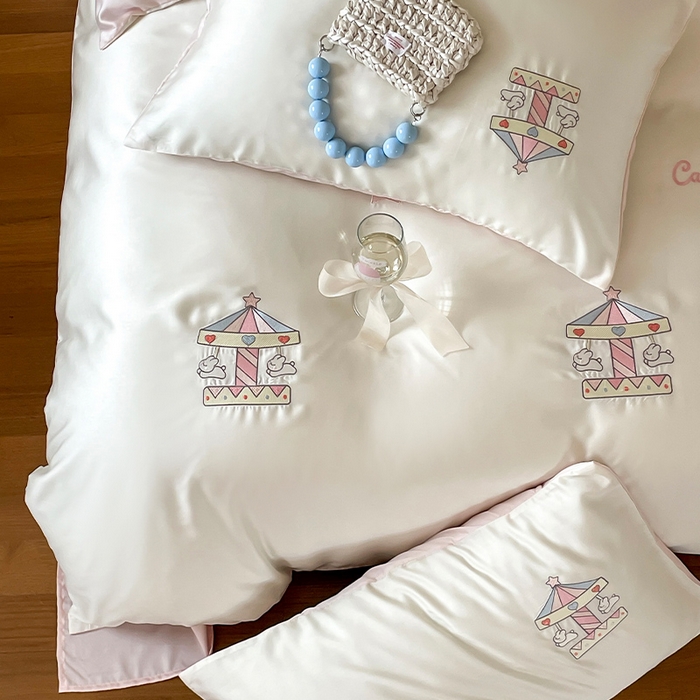 91家纺网 家纺一手货源 找家纺 圆岛家纺 2025新款60S萌宠系列四件套 旋转小兔