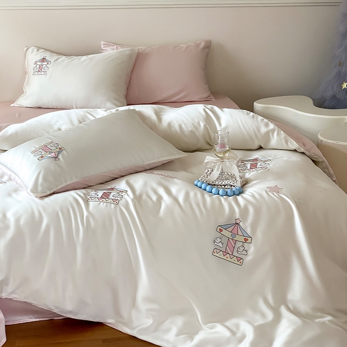 91家纺网 家纺一手货源 找家纺 圆岛家纺 2025新款60S萌宠系列四件套 旋转小兔